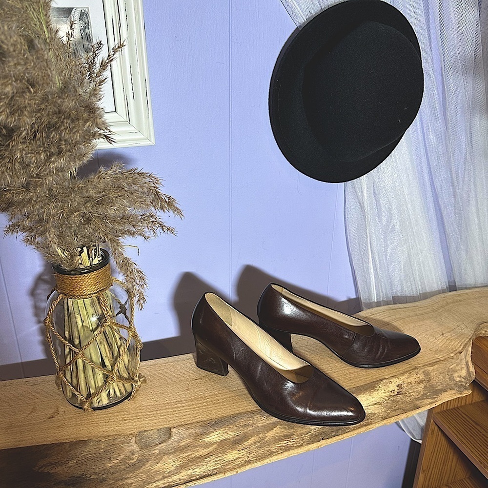 Enzo Angiolini pumps